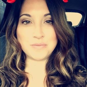 Meet your Posher, Kelley